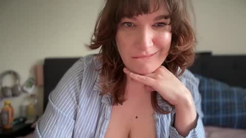 Mossy Mommy online show from May 2026 01:41:01 PM