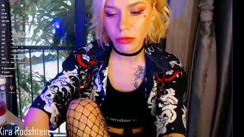 Snapshot of motherofdragons__ chatting on March 2025 12:21:01 AM fansly kirarodshtein online show from March 2025 12:21:01 AM