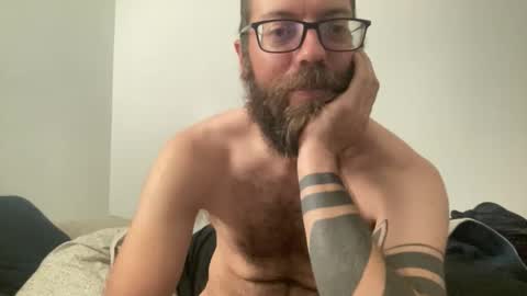 Snapshot of motodub chatting on May 2026 01:03:01 AM motodub online show from May 2026 01:03:01 AM