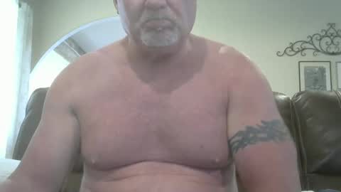 Snapshot of motorguy08 chatting on September 2025 05:05:02 PM motorguy08 online show from September 2025 05:05:02 PM