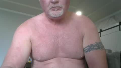 Snapshot of motorguy08 chatting on October 2025 09:23:02 PM motorguy08 online show from October 2025 09:23:02 PM