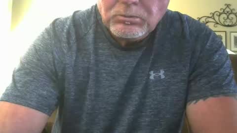 Snapshot of motorguy08 chatting on October 2025 09:13:01 PM motorguy08 online show from October 2025 09:13:01 PM