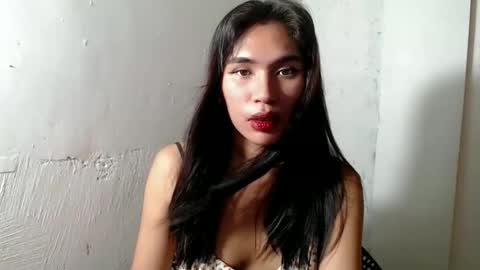 mouiline_rouge69 online show from April 2026 05:30:01 AM