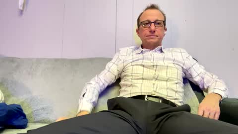 Mouse online show from December 2024 04:31:01 PM