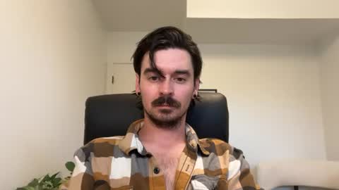 moustachematt online show from June 2026 02:38:01 AM