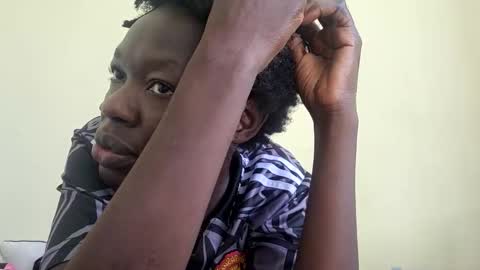 Mouthymiss online show from November 2025 07:08:02 AM