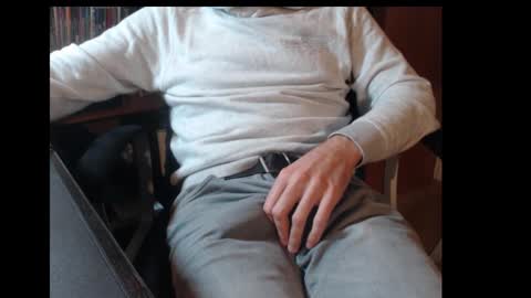 mpmimp online show from October 2025 05:13:02 PM