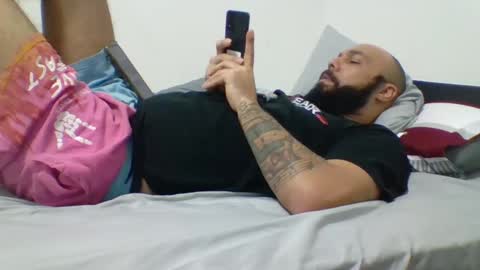 Mr8 online show from January 2025 05:13:01 AM