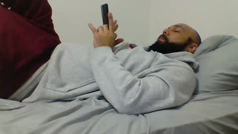 Mr8 online show from January 2025 02:14:01 AM