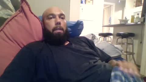 Mr8 online show from October 2025 11:24:02 PM