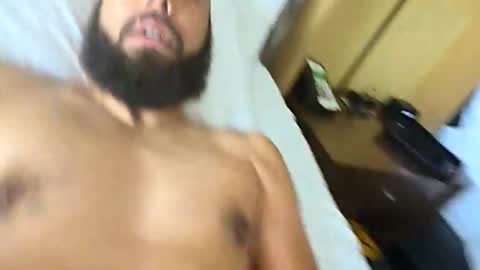 Mr8 online show from November 2025 02:27:01 PM