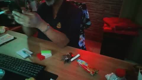 JUST FOR GIRLS     online show from September 2025 09:14:01 PM