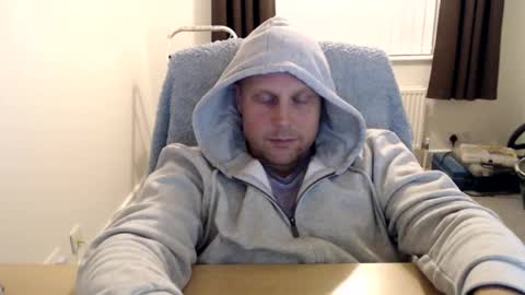 Mr Baldy Likes to Chat online show from October 2025 10:08:02 PM