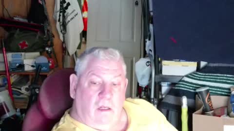 mr_canoe_licker_69 online show from January 2025 03:42:02 PM
