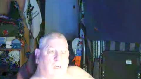 mr_canoe_licker_69 online show from February 2025 12:28:01 PM