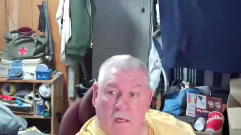mr_canoe_licker_69 online show from February 2025 07:27:01 PM