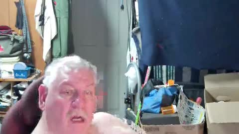 mr_canoe_licker_69 online show from February 2025 04:53:02 PM
