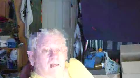 mr_canoe_licker_69 online show from February 2025 08:53:02 PM