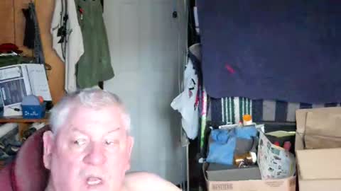 mr_canoe_licker_69 online show from March 2025 07:17:02 PM
