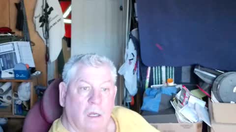 mr_canoe_licker_69 online show from March 2025 07:14:01 PM