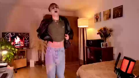 Mr Evans online show from September 2025 04:09:02 PM