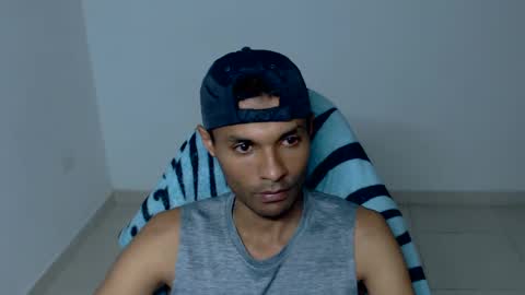 Max online show from November 2025 01:26:02 AM