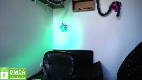 Mr  Mrs Curie online show from December 2024 08:45:02 PM