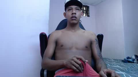 Snapshot of mr_stiven_ chatting on January 2025 05:14:02 AM mr_stiven_ online show from January 2025 05:14:02 AM