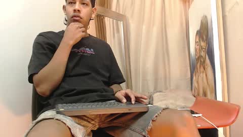 Snapshot of mr_stiven_ chatting on November 2025 02:13:02 AM mr_stiven_ online show from November 2025 02:13:02 AM