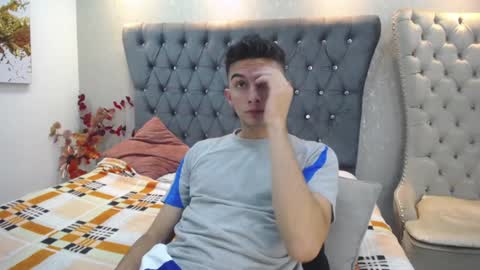 Snapshot of mr_williseo chatting on January 2025 10:30:02 PM williseo online show from January 2025 10:30:02 PM