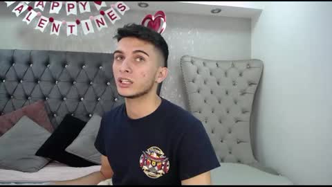 Snapshot of mr_williseo chatting on February 2025 08:13:02 PM williseo online show from February 2025 08:13:02 PM