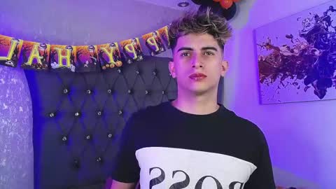 Snapshot of mr_williseo chatting on October 2025 07:58:02 PM williseo online show from October 2025 07:58:02 PM