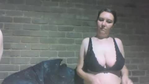 Mr And Mrs Cumalot online show from October 2025 05:15:02 PM