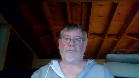 mrblade666 online show from November 2025 01:11:02 PM