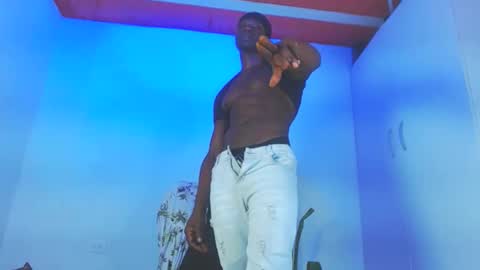 byron online show from November 2025 04:21:01 AM