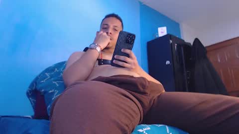 Snapshot of mrchrisdaniel chatting on December 2025 08:46:01 PM Christtofer online show from December 2025 08:46:01 PM