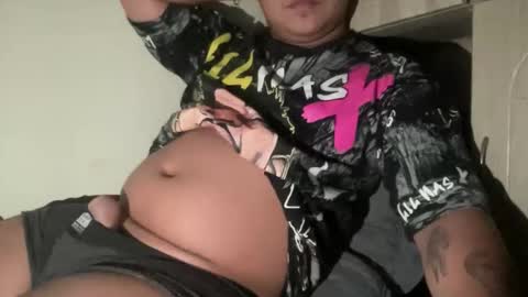 Snapshot of mrdesirexxx chatting on June 2026 01:39:01 AM MrDesireexxx online show from June 2026 01:39:01 AM