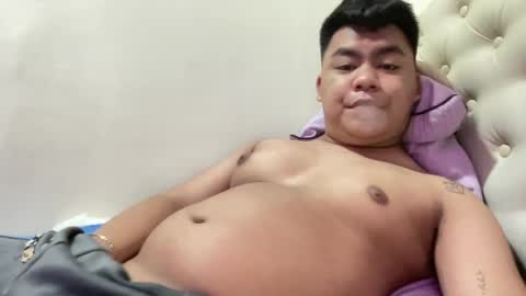 Snapshot of mrdesirexxx chatting on June 2026 04:53:02 PM MrDesireexxx online show from June 2026 04:53:02 PM