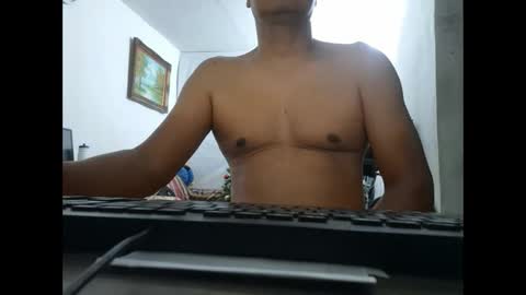 Snapshot of mrdongato01 chatting on January 2025 07:30:02 AM Gato online show from January 2025 07:30:02 AM