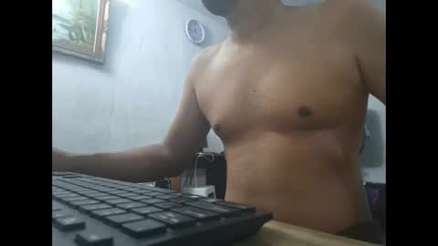 Snapshot of mrdongato01 chatting on January 2025 03:40:02 AM Gato online show from January 2025 03:40:02 AM