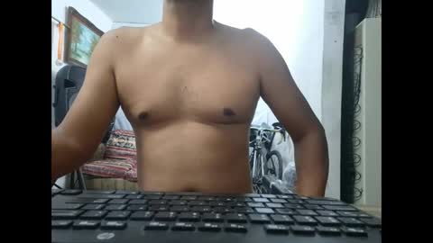 Snapshot of mrdongato01 chatting on January 2025 03:01:01 AM Gato online show from January 2025 03:01:01 AM