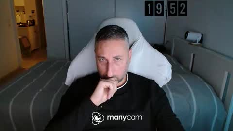 mrdr0o0o online show from November 2025 06:51:02 PM