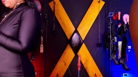 mrebonybdsm online show from September 2025 01:58:01 PM