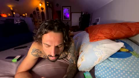 Snapshot of mrfanceypants chatting on October 2025 06:19:01 AM mrfanceypants online show from October 2025 06:19:01 AM