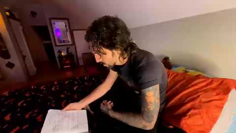 Snapshot of mrfanceypants chatting on October 2025 05:28:02 AM mrfanceypants online show from October 2025 05:28:02 AM