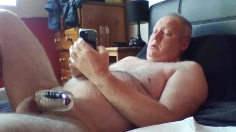 Snapshot of mrforyou2812 chatting on October 2025 11:41:02 AM mrforyou2812 online show from October 2025 11:41:02 AM