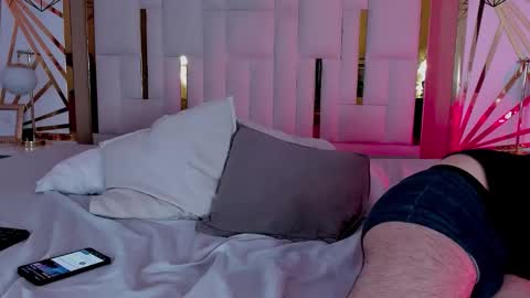 Andy online show from September 2025 03:41:01 AM