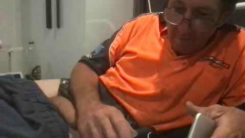 mrgray11xxx aussie online show from November 2025 12:15:01 PM