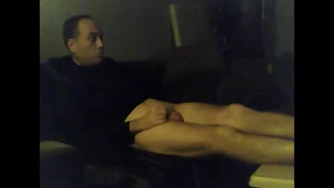 Snapshot of mrhandsomelovee chatting on January 2025 07:18:02 PM Nikola online show from January 2025 07:18:02 PM