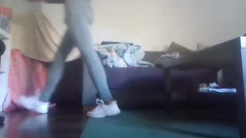 Snapshot of mrhandsomelovee chatting on October 2025 10:03:01 AM Nikola online show from October 2025 10:03:01 AM